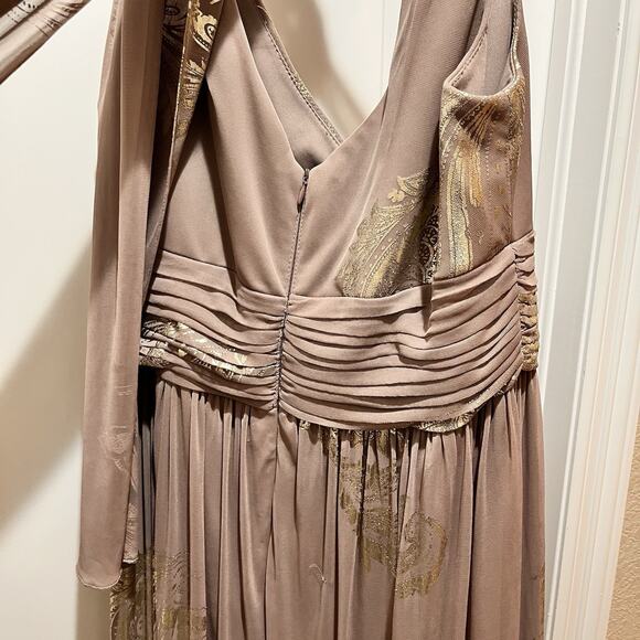 NWOT taupe Patra Foil Print Chiffon Gown with scarf size 14 - Picture 10 of 10